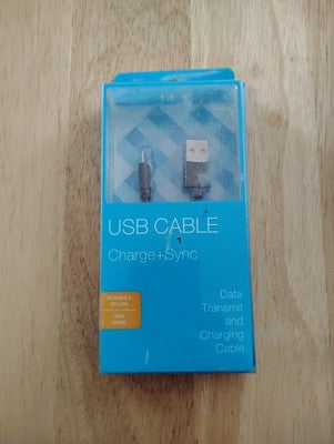 Reiko 3.3 Ft PVC Material USB 2.0 Data Cable High Speed Commercial Grade